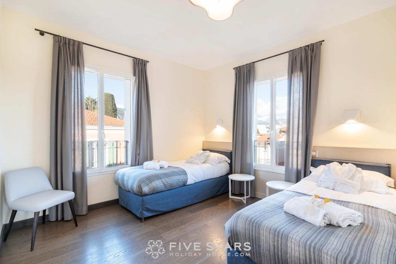 Villa Artemys - Five Stars Holiday House 费拉角圣让 外观 照片