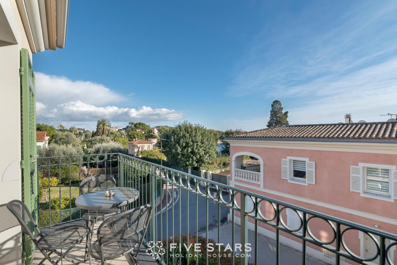 Villa Artemys - Five Stars Holiday House 费拉角圣让 外观 照片