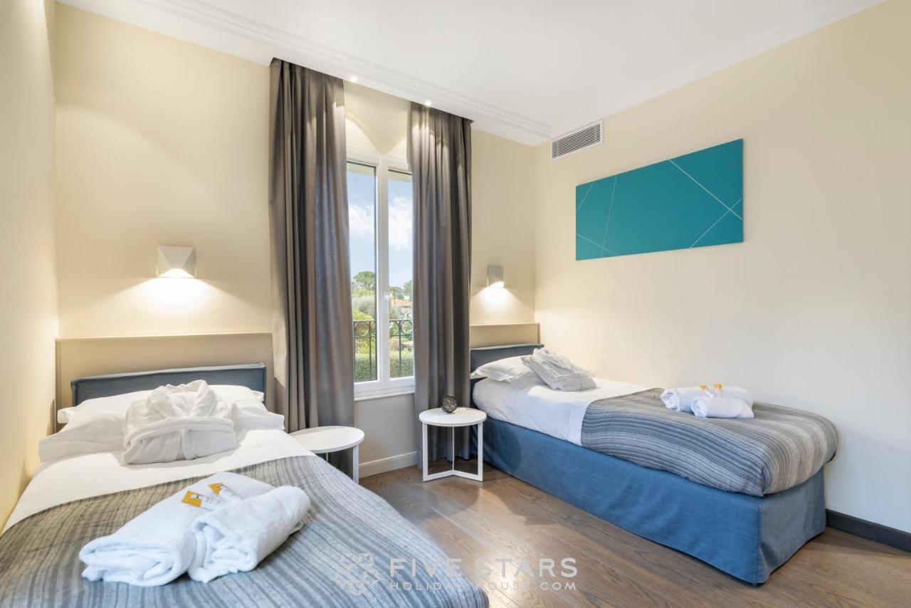 Villa Artemys - Five Stars Holiday House 费拉角圣让 外观 照片