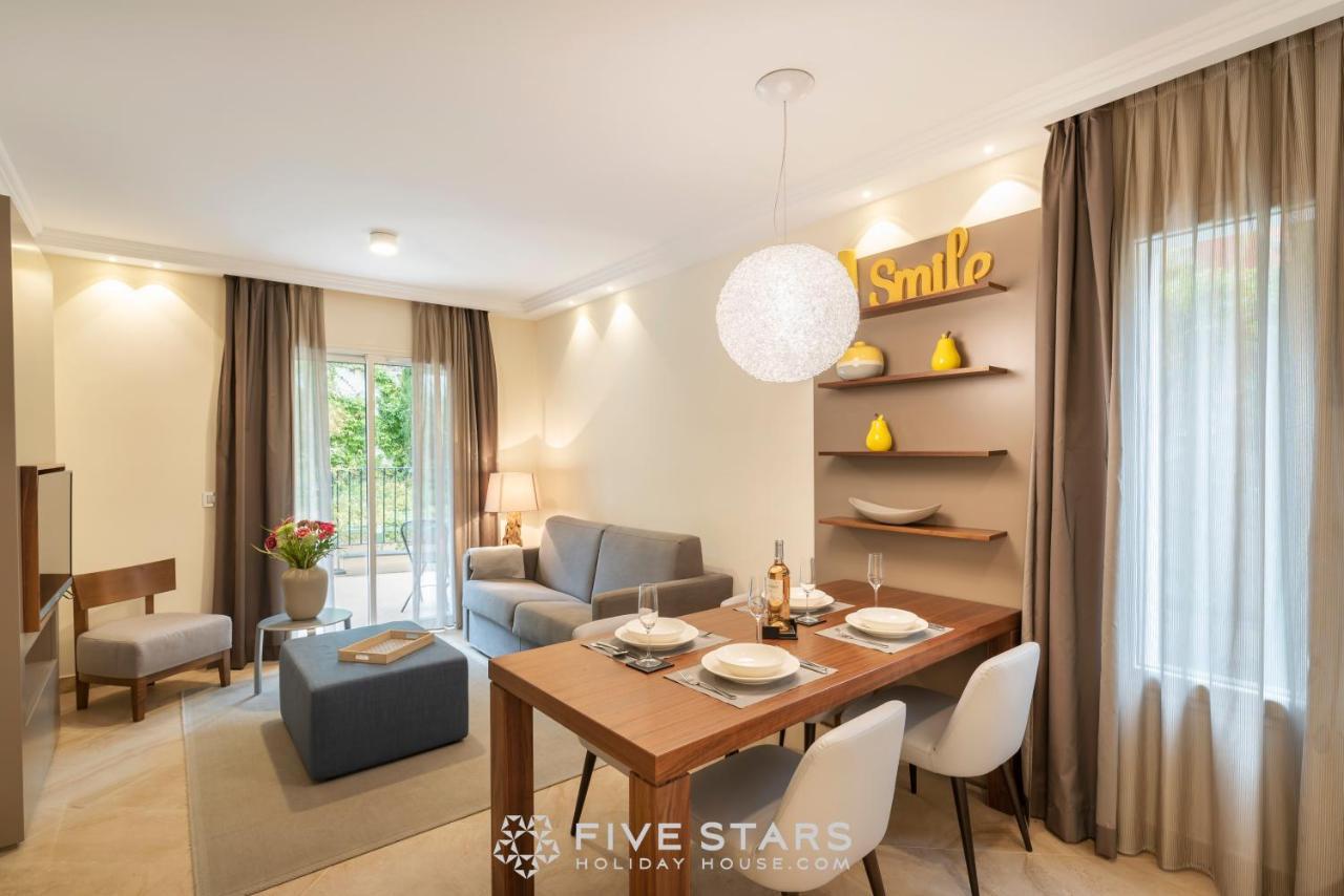 Villa Artemys - Five Stars Holiday House 费拉角圣让 外观 照片