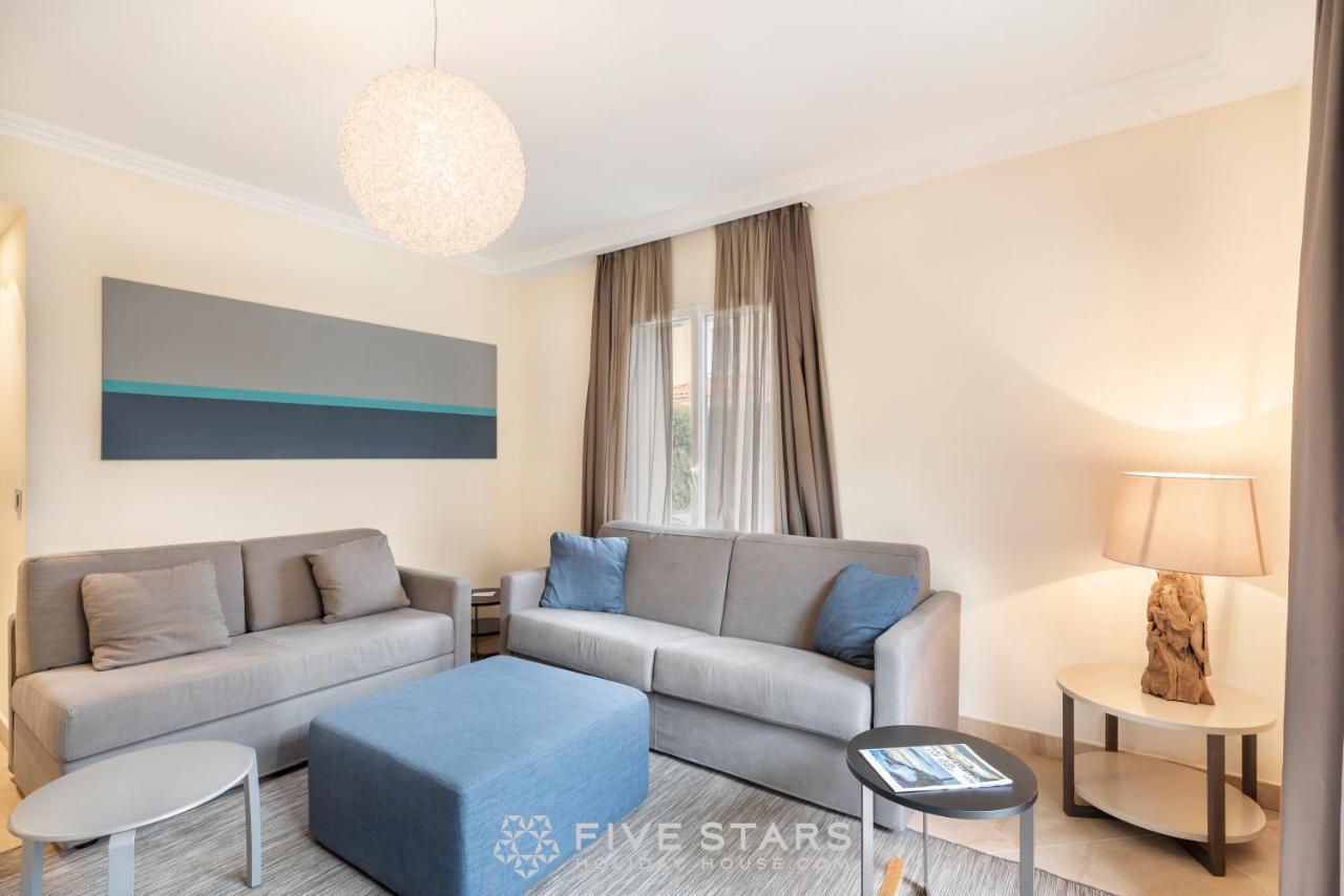 Villa Artemys - Five Stars Holiday House 费拉角圣让 外观 照片