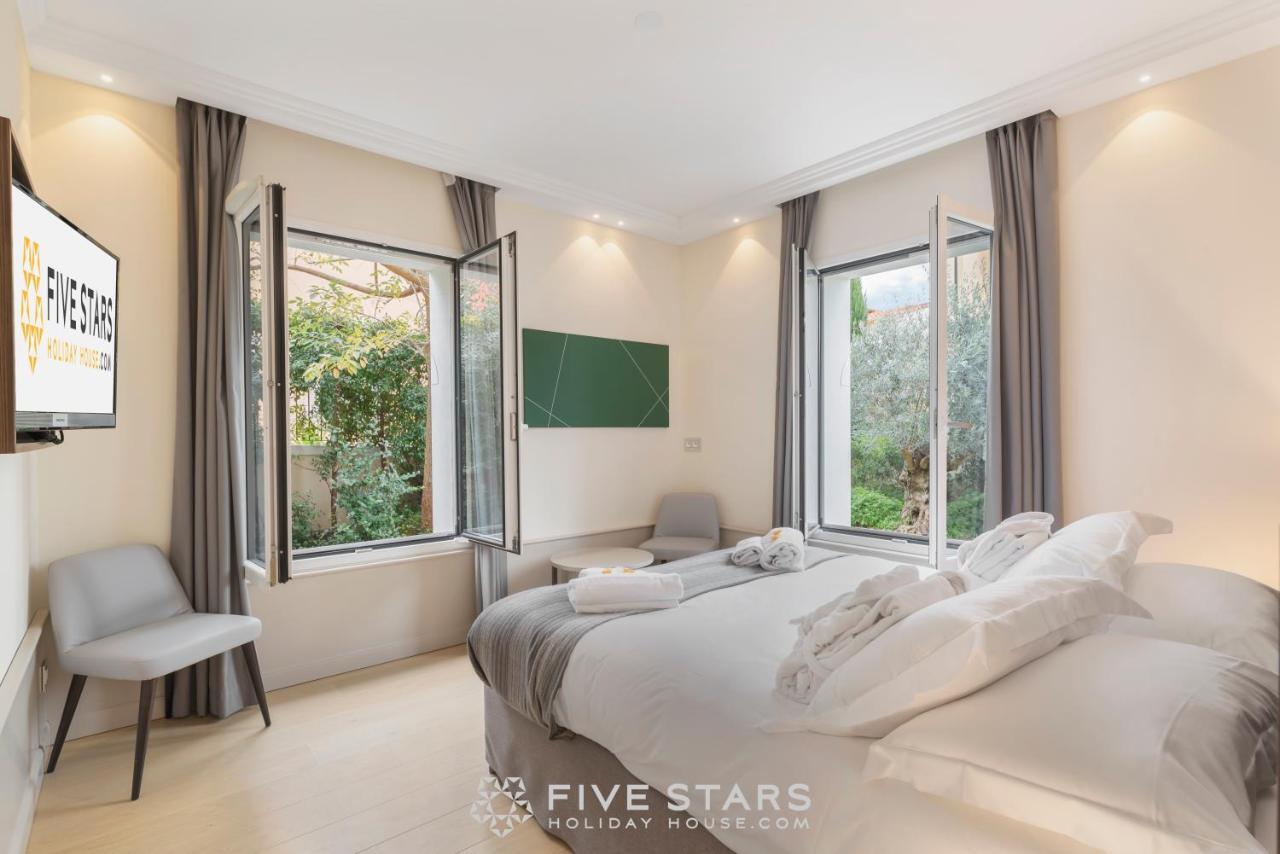 Villa Artemys - Five Stars Holiday House 费拉角圣让 外观 照片
