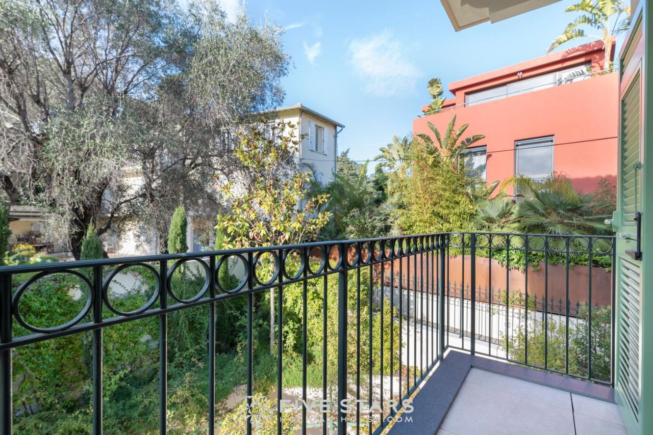 Villa Artemys - Five Stars Holiday House 费拉角圣让 外观 照片